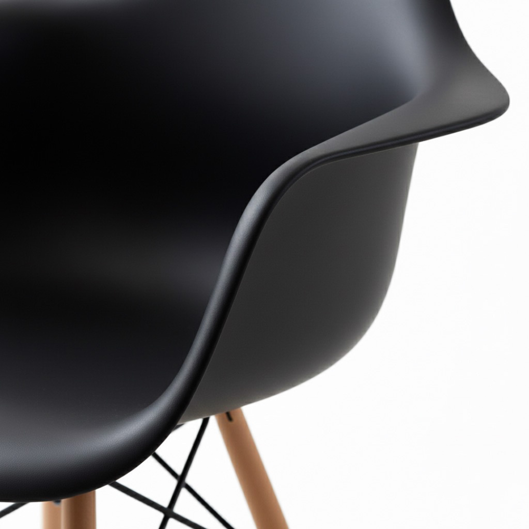 Pack de cuatro unidades silla de diseño con brazos - James