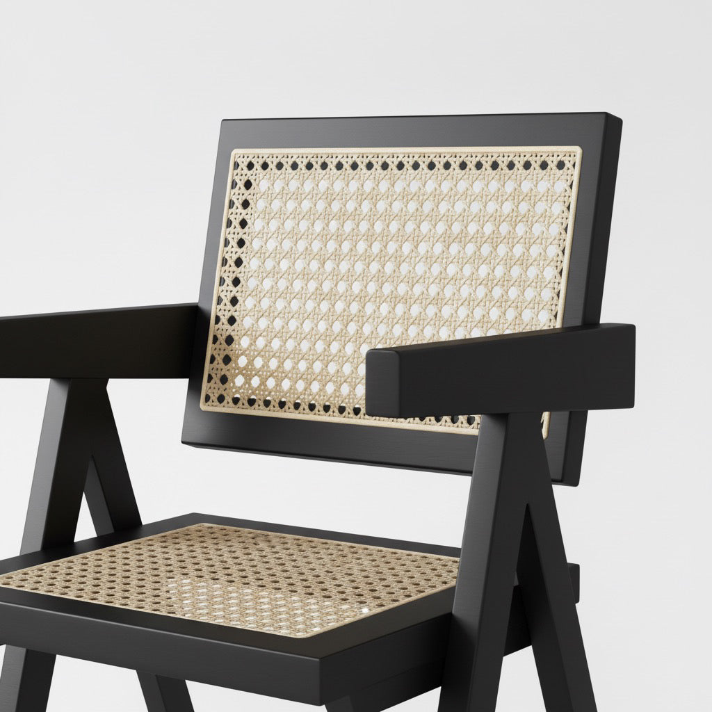 Chaise Cattani avec accoudoirs en rotin naturel et bois de frêne