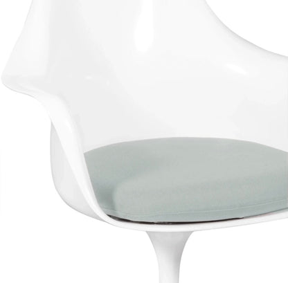 Silla de diseño con brazos- Tulip chair