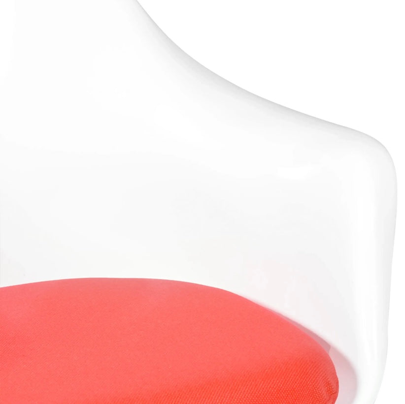 Silla de diseño con brazos- Tulip chair